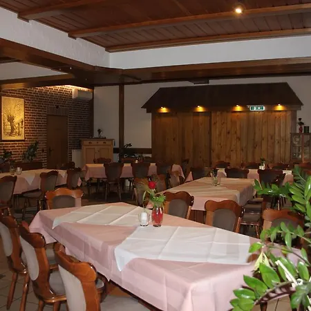 Konukevi Tepferdt 3*